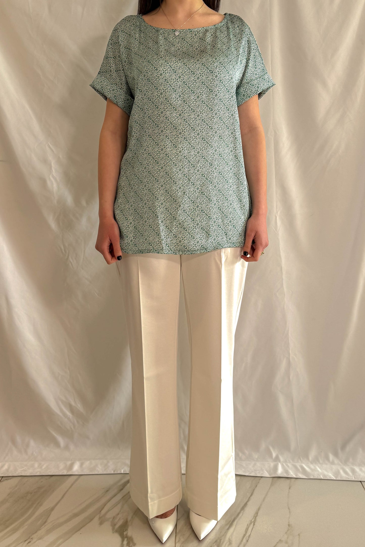 Pantaloni OROBLU Ivory in viscosa con vestibilità elegante, vista anteriore 2
