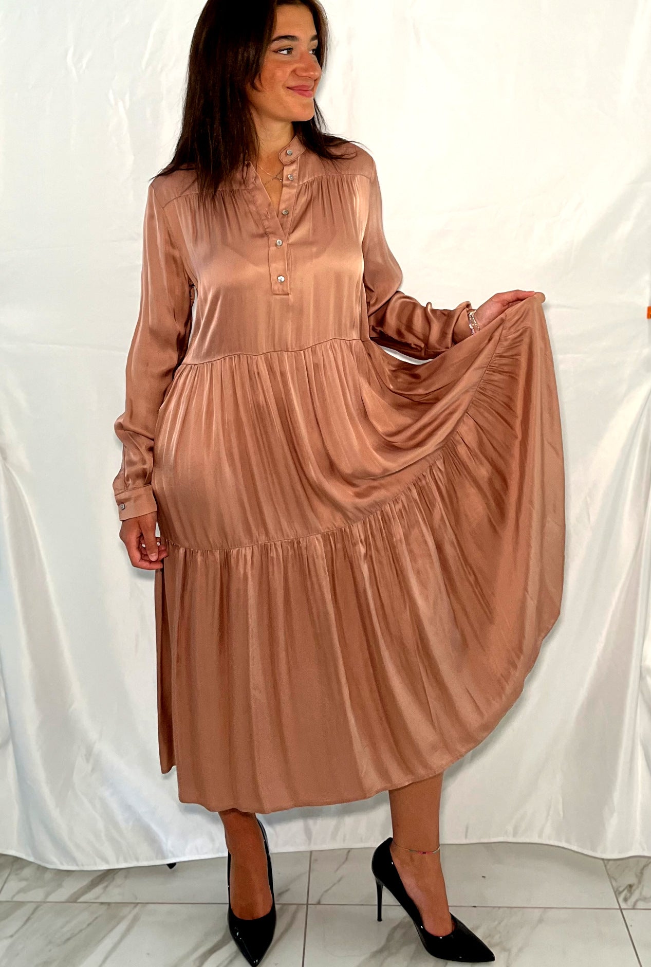 abito-rosa-antico-Alessia-Santi-dettaglio