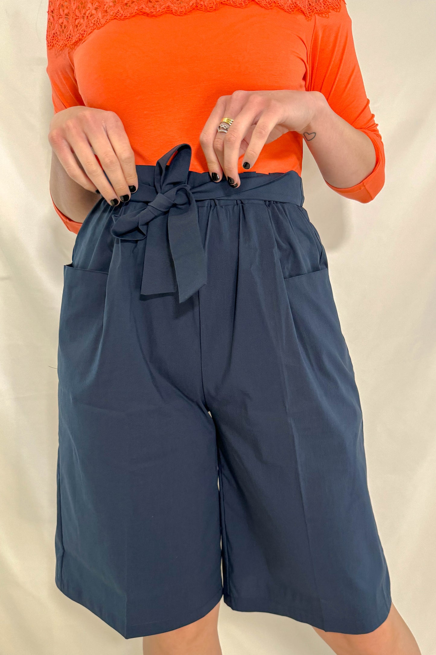 Bermuda estivi cotone PE24 nuovi arrivi donna con stile
